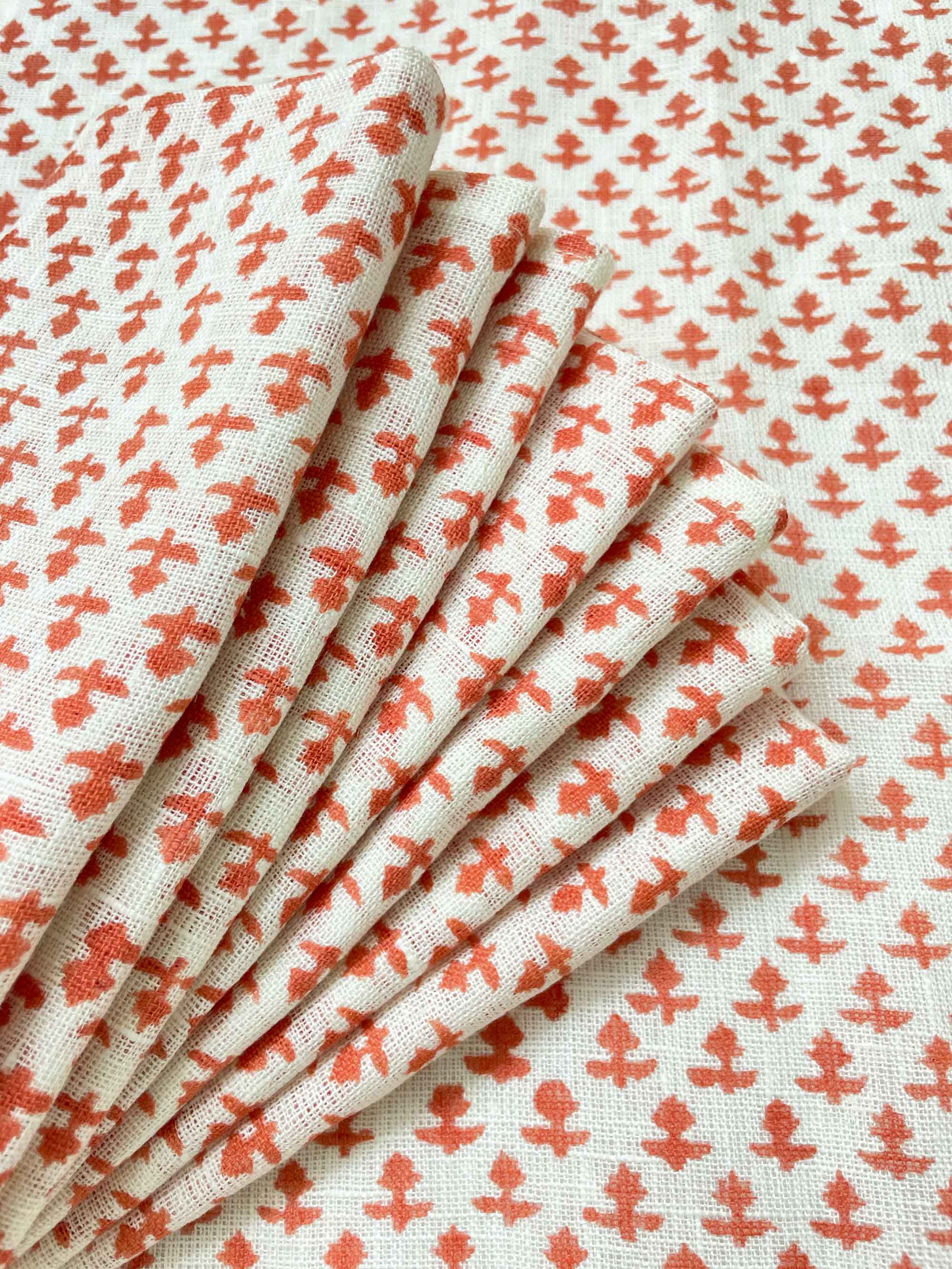 Beautiful Dinner Napkins For Gifting