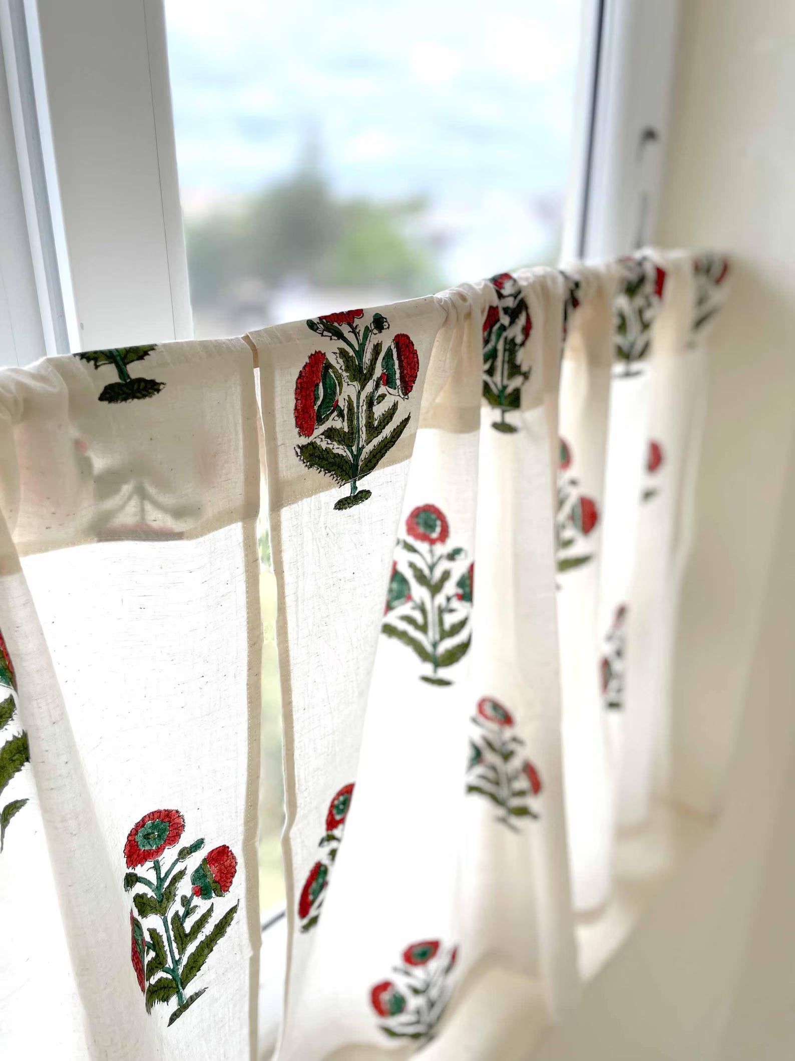 Rust poppy and green leaf cotton curtain, Mughal wall art inspired café style drape.
